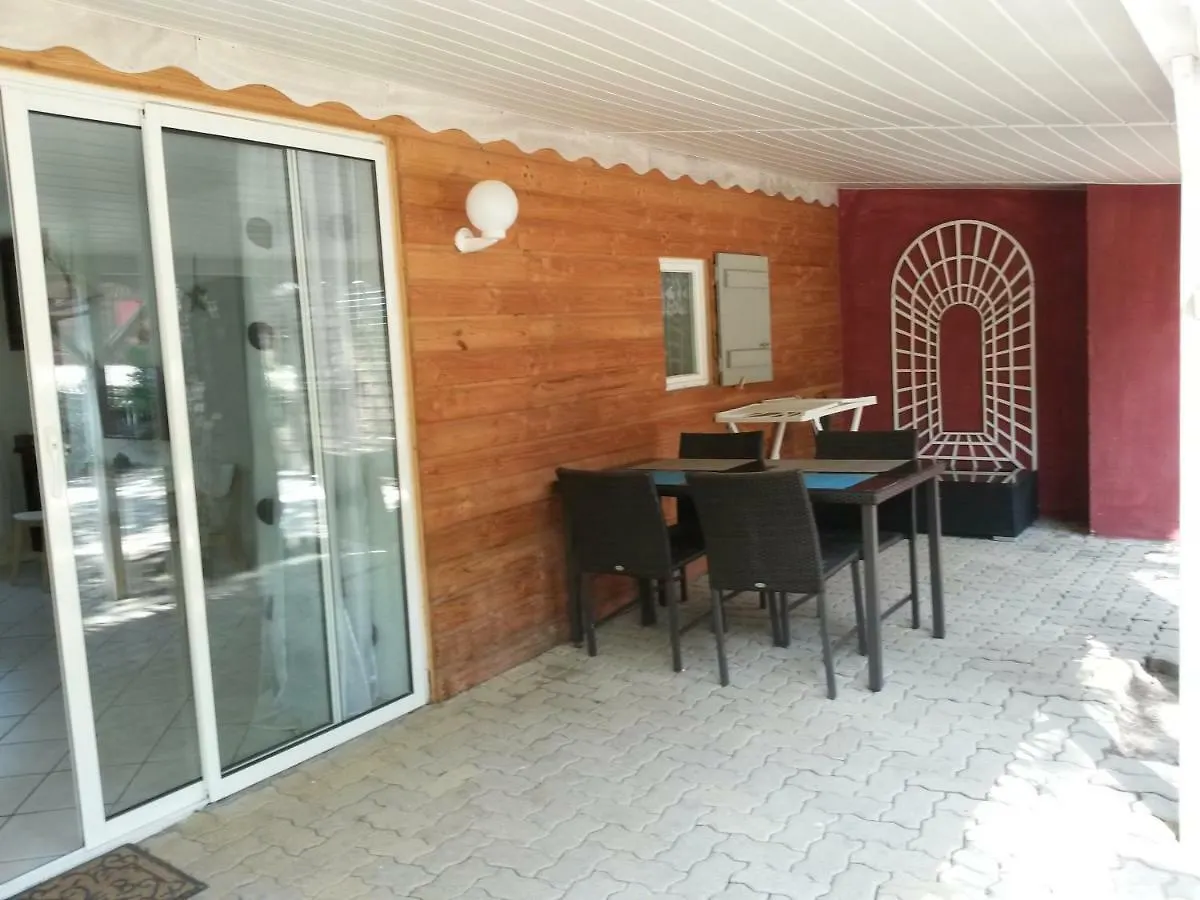 Les Gites Les Mayombes Roquebrune-sur-Argens